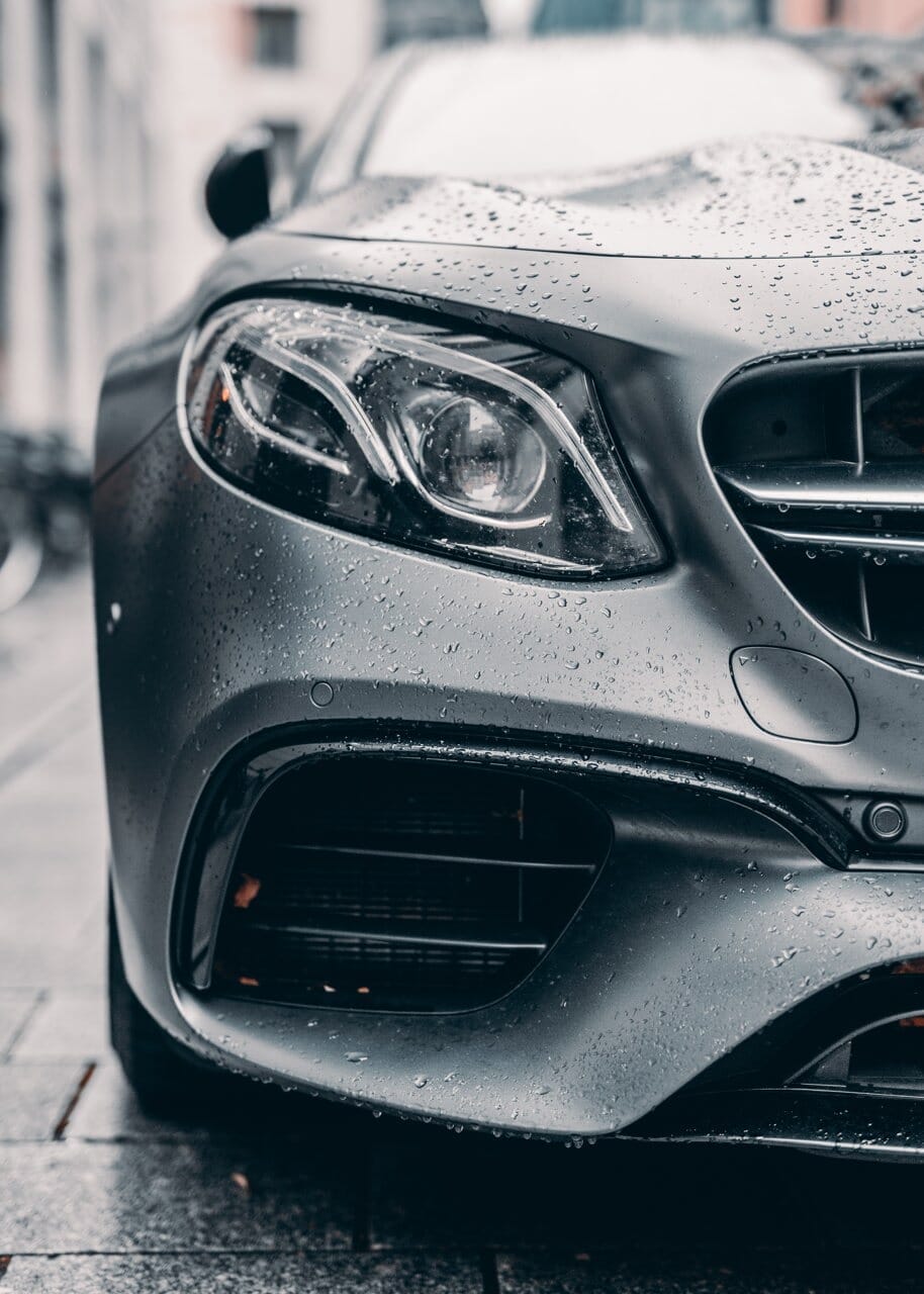 Clay Bars vs. Clay Towels : Which is Right for Your Car?