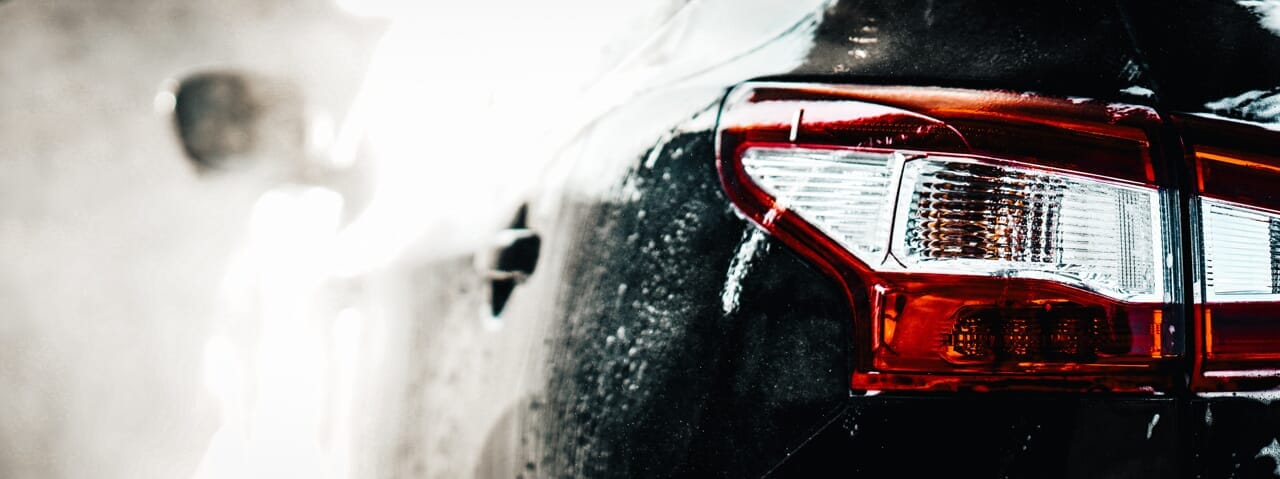 Which Car Washing Method is Right for You: A Comparison of Waterless, Rinseless, and Traditional