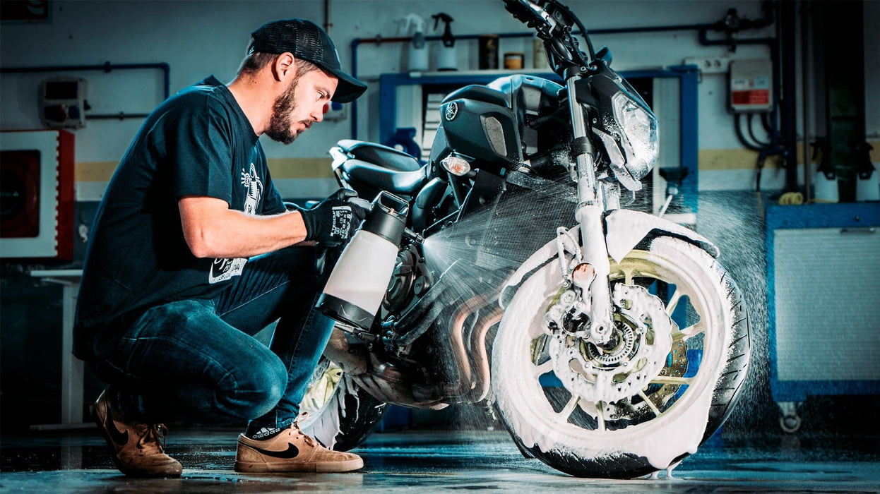 IK FOAM Pro 2 + Professional Sprayer Industrial Sprayer Goizper Group